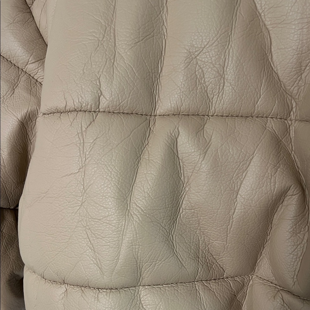 faux leather puffer - Picture 8 of 10